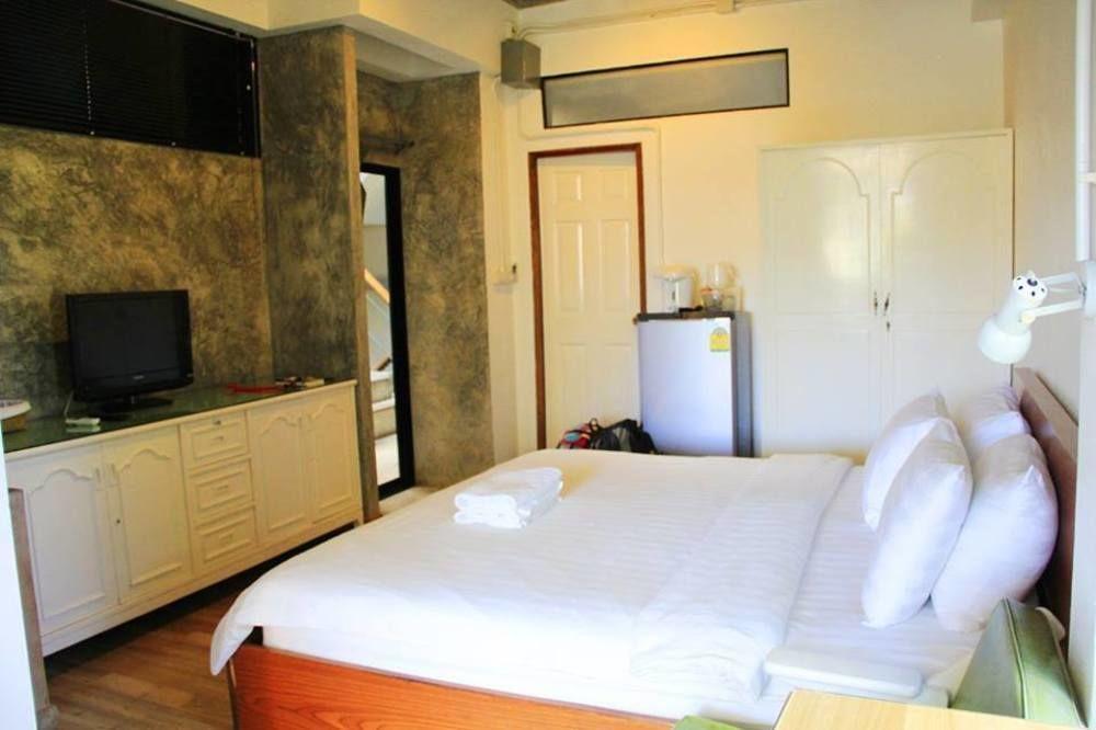 Plern Plern Bed And Bike Hotell Chiang Mai Eksteriør bilde